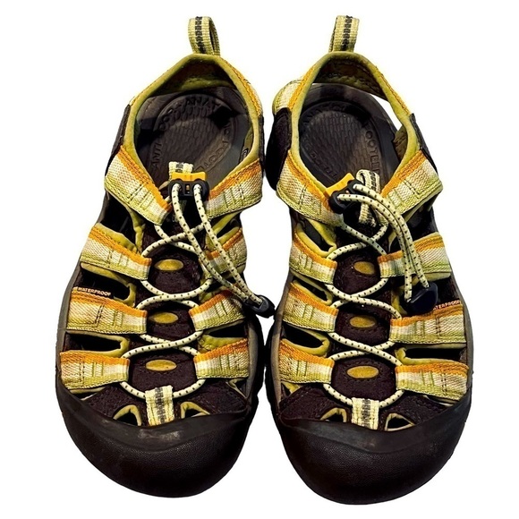 Keen Women's Size 6 Newport H2 Waterproof Backstrap Sandals Green/Yellow - Picture 1 of 10